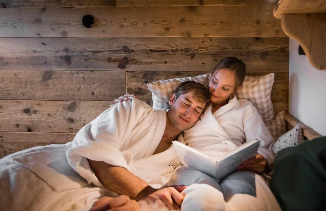 Alpin Chalets Oberjoch - Luxus Unterkunft Mit Privatem Spa Und Zugang Zu 3000 Qm Spa Panoramahotel Oberjoch Bad Hindelang Lodge