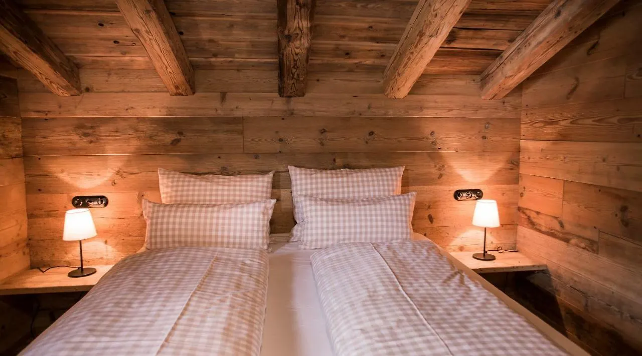 Alpin Chalets Oberjoch - Luxus Unterkunft Mit Privatem Spa Und Zugang Zu 3000 Qm Spa Panoramahotel Oberjoch Bad Hindelang