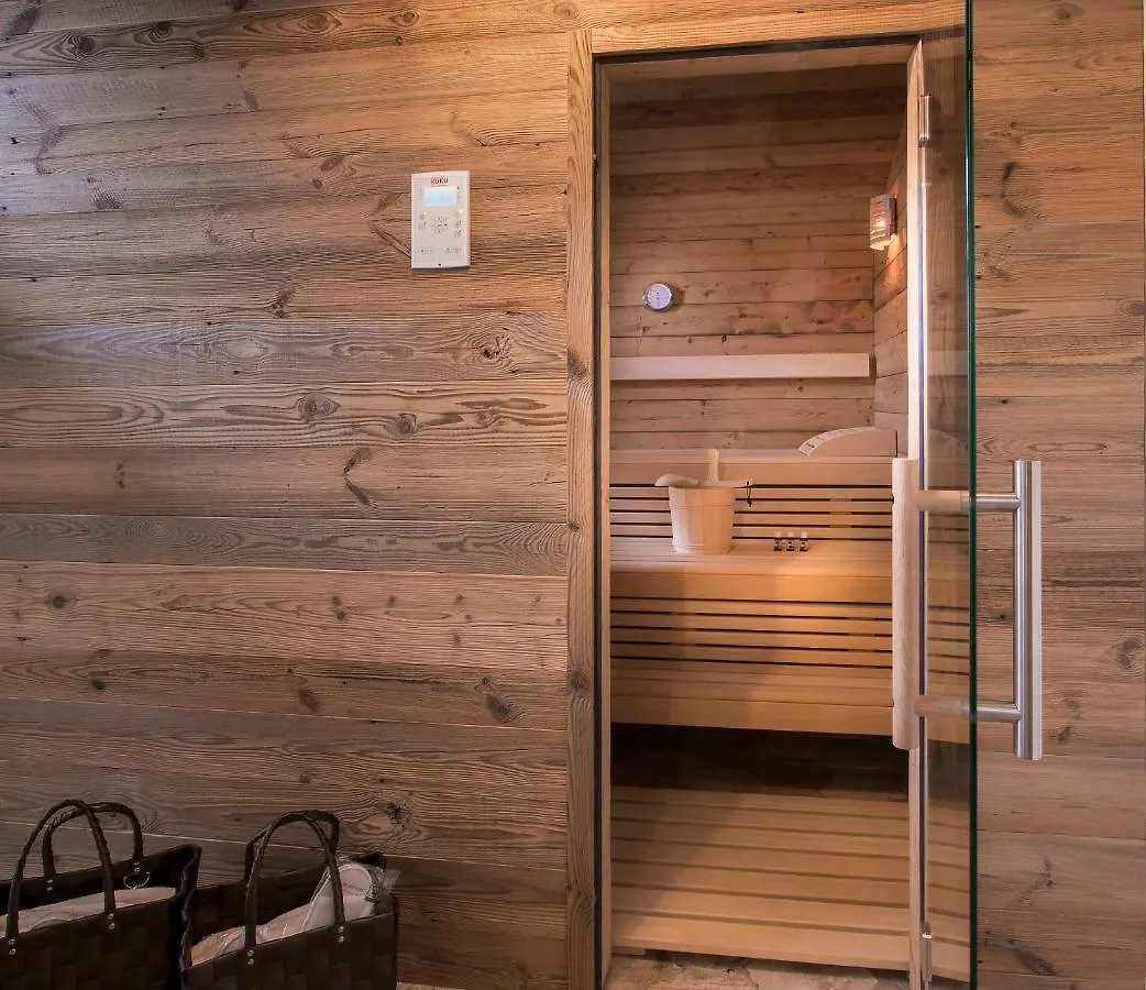 Alpin Chalets Oberjoch - Luxus Unterkunft Mit Privatem Spa Und Zugang Zu 3000 Qm Spa Panoramahotel Oberjoch Bad Hindelang Németország