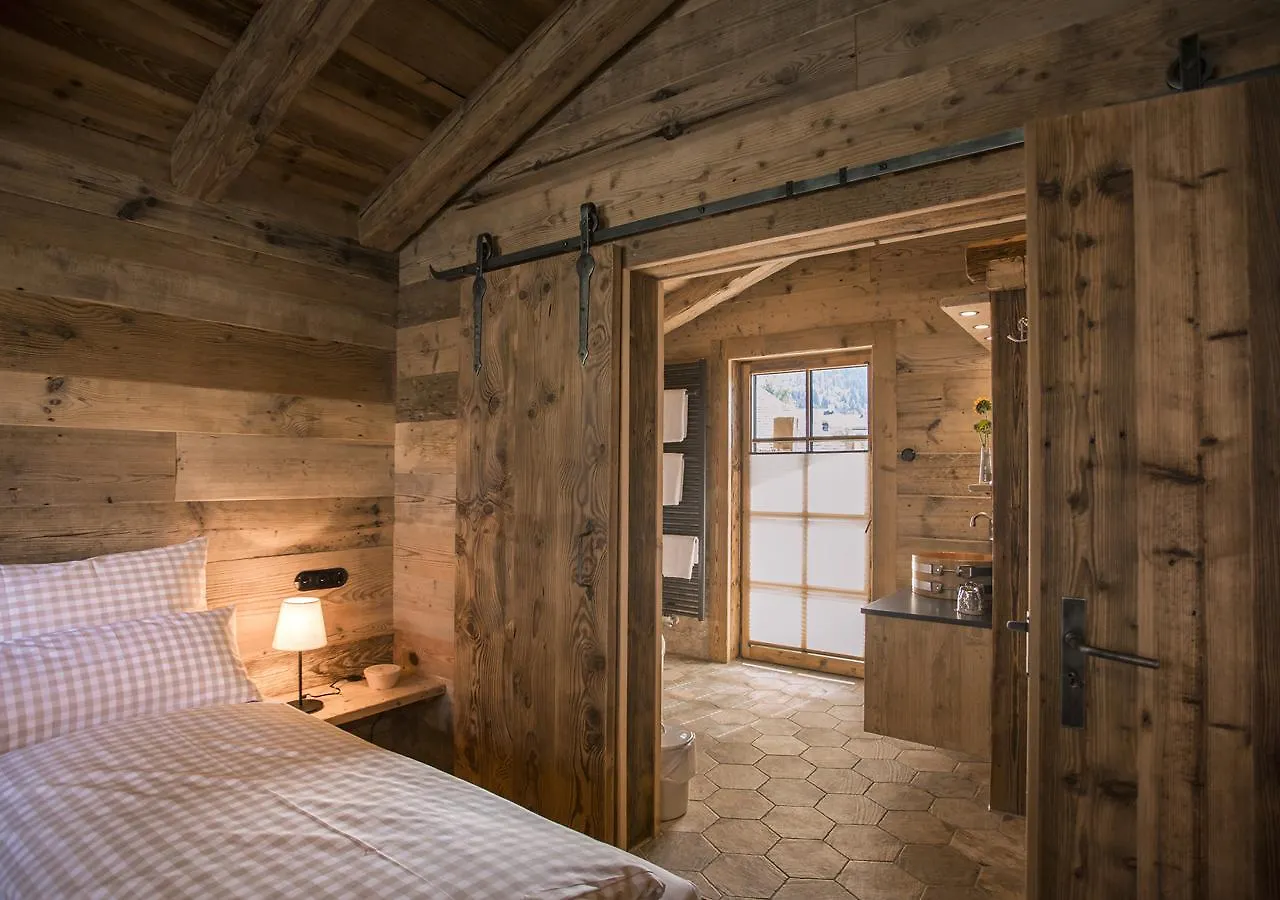 Alpin Chalets Oberjoch: Luxury Retreat with Private Spa Bad Hindelang 4*,